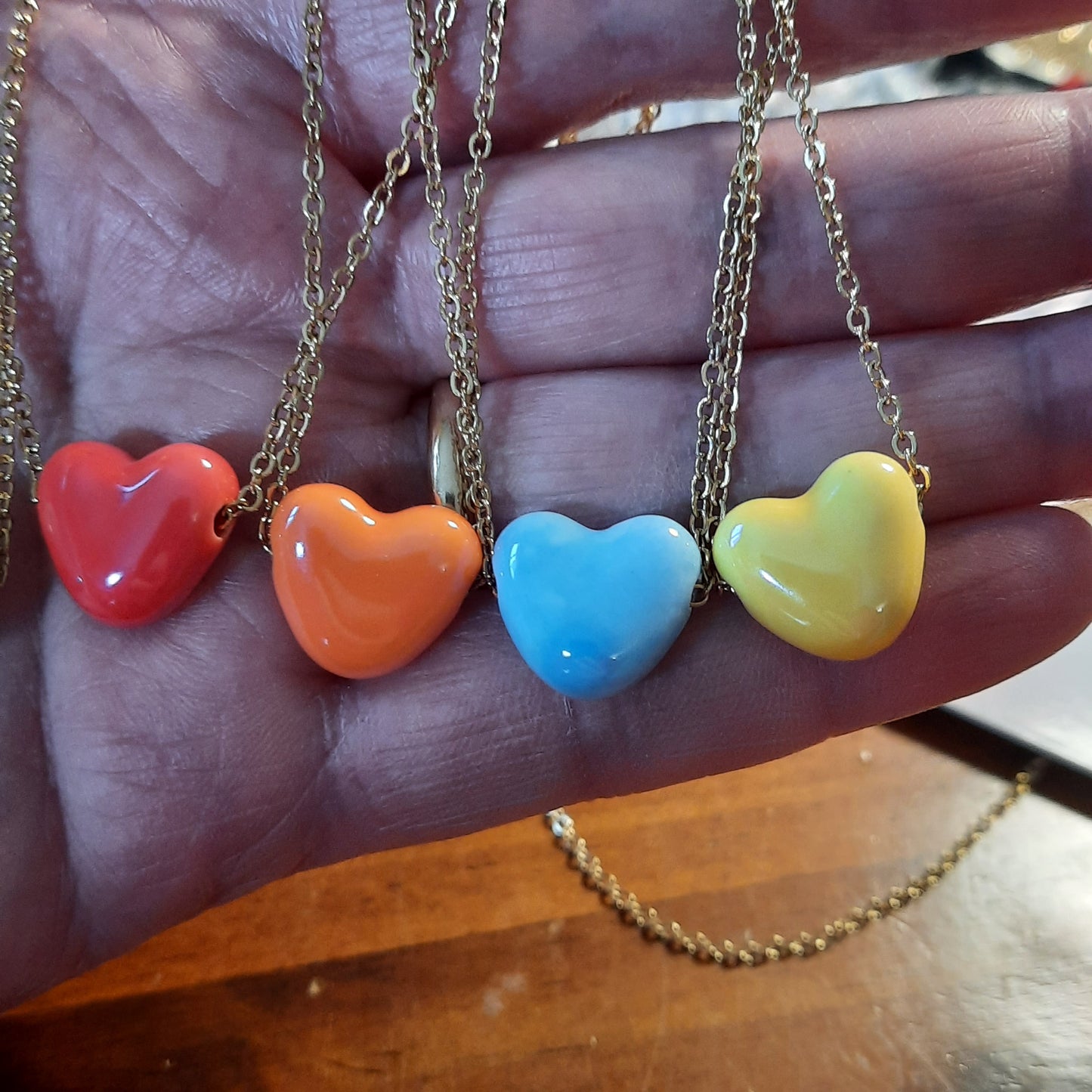 Collier chaîne dorée acier inoxydable stainless steel 316 et cœur en céramique