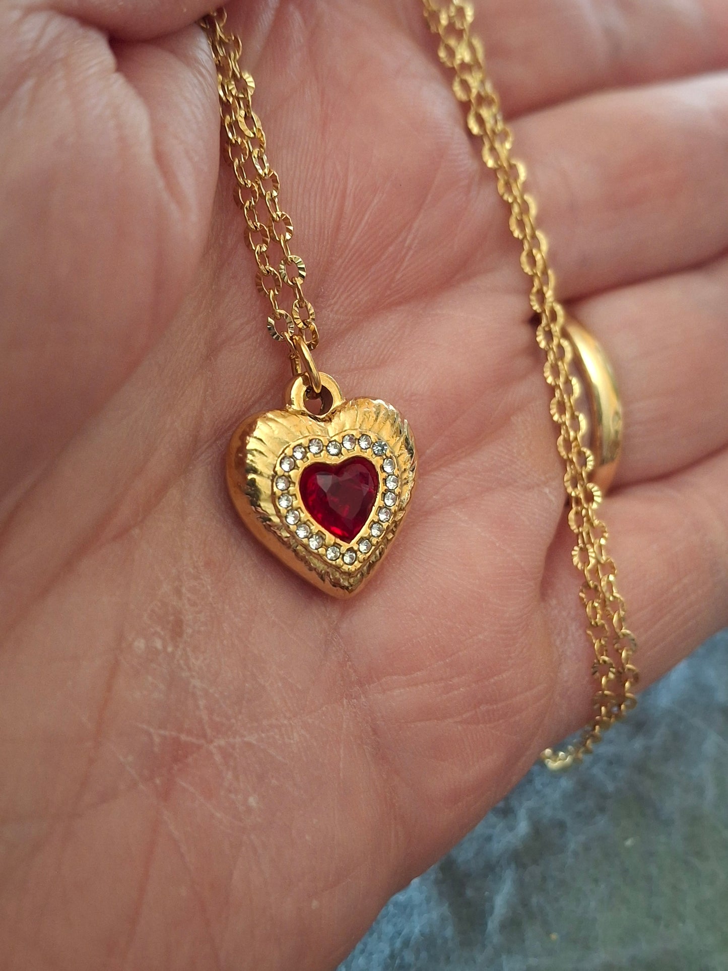 Halskette goldfarbene Edelstahlkette 316, Herzanhänger Edelstahl 316 mit Zirkonia