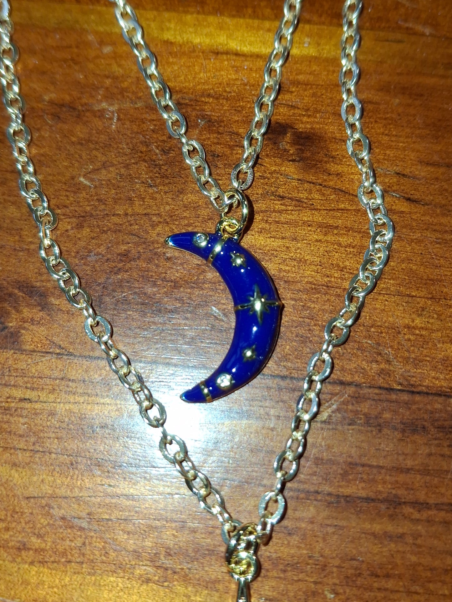 Collier chaîne dorée acier inoxydable stainless steel 316 soleil plaqué or 18K email serti zirconium