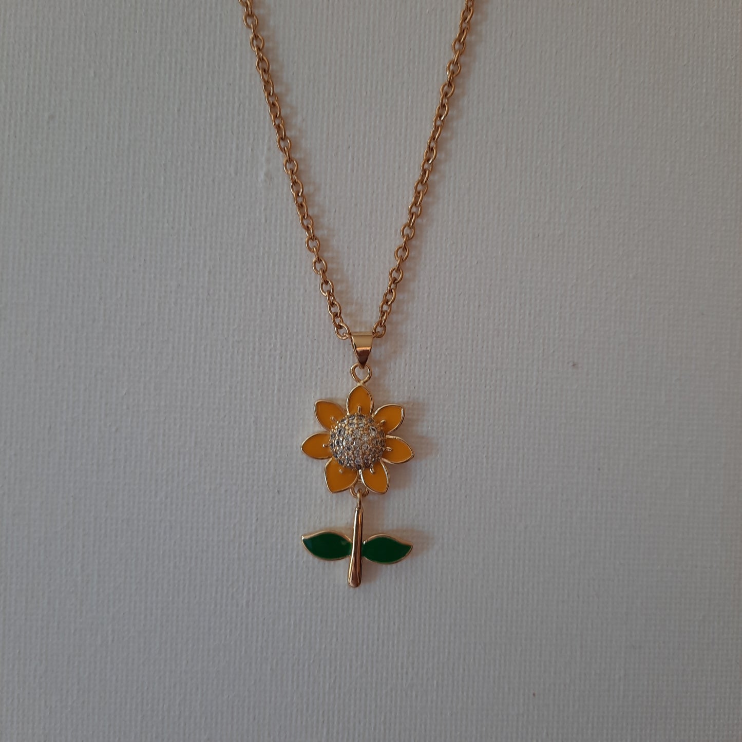 Collier stainless steel 316 pendentif tournesol plaqué or 18K