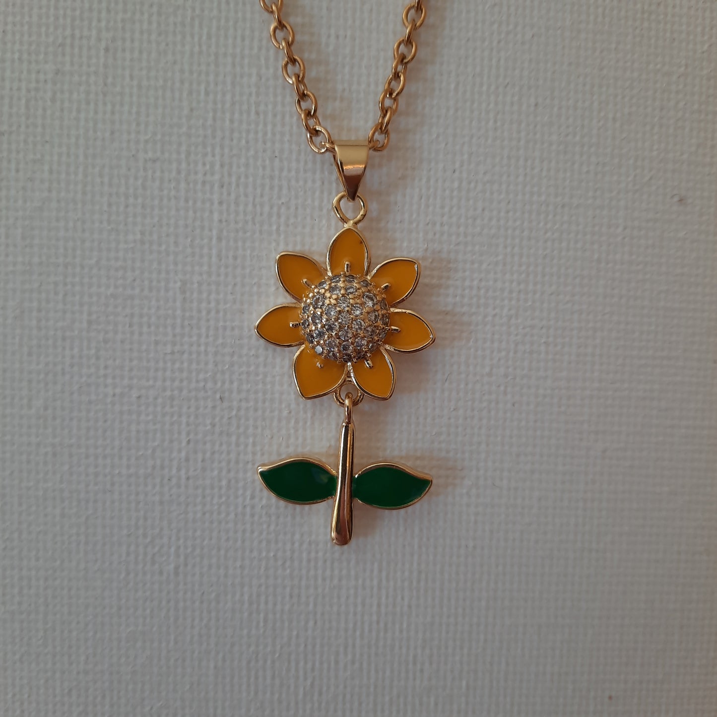 Collier stainless steel 316 pendentif tournesol plaqué or 18K