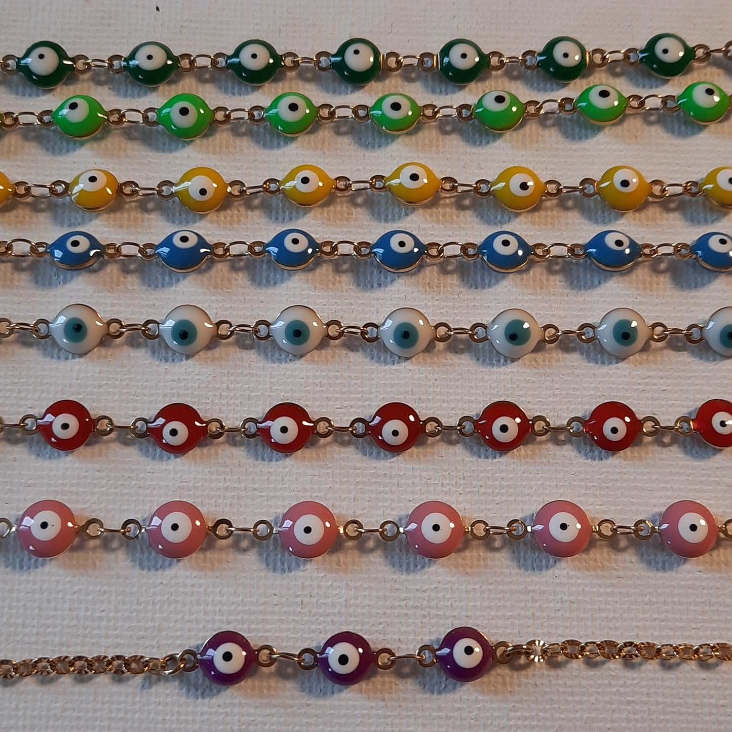 Bracelet de cheville chaîne or stainless steel striée 316 et perles stainless steel evil eye sur  mesure handemade