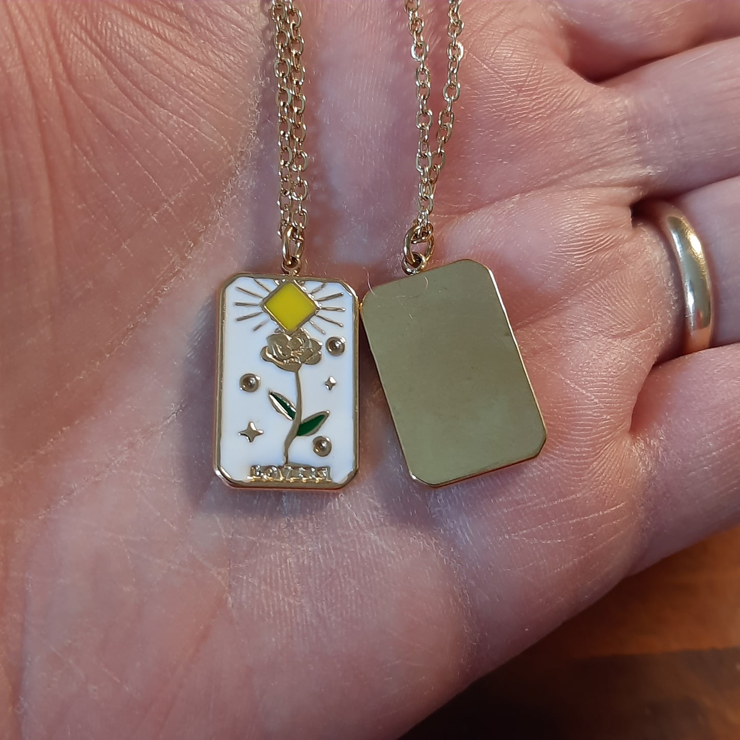 Collier chaîne dorée acier inoxydable stainless steel 316 pendentif carte stainless steel 316