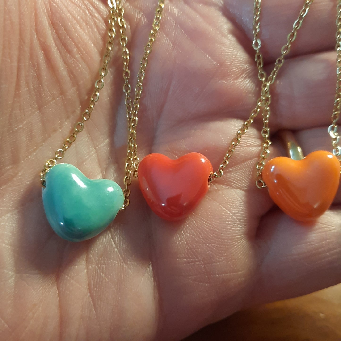 Collier chaîne dorée acier inoxydable stainless steel 316 et cœur en céramique