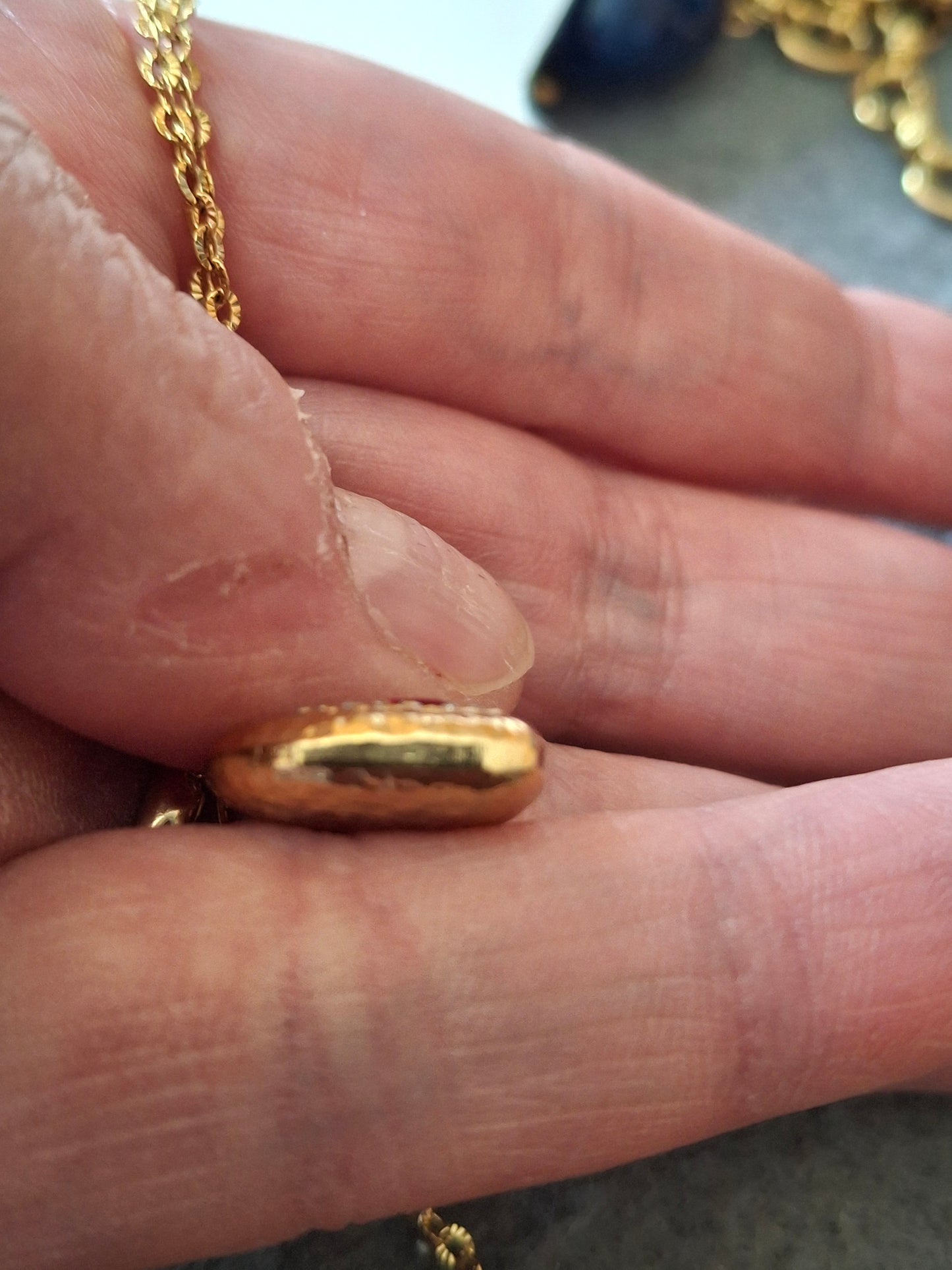 Halskette goldfarbene Edelstahlkette 316, Herzanhänger Edelstahl 316 mit Zirkonia