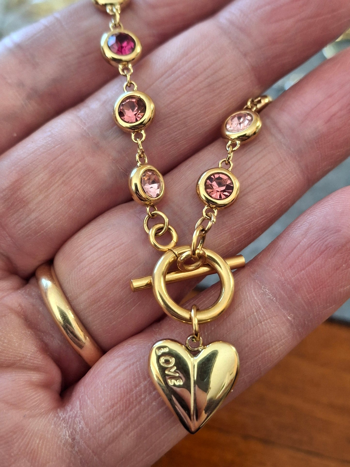 Armband, sehr schöne goldfarbene Kette, Edelstahl 316, mit Kristall besetzt, Knebelverschluss, Herzanhänger, Edelstahl 316