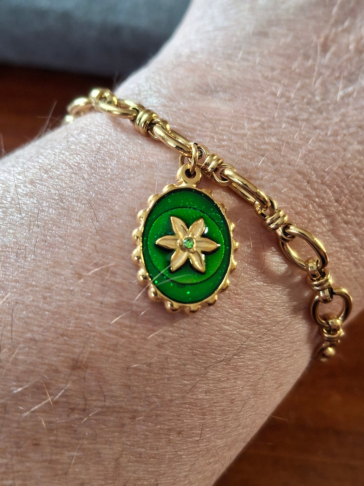 Bracelet chaîne acier inoxydable stainless steel 316 et pendentif email coloré stainless steel 316 sur mesure