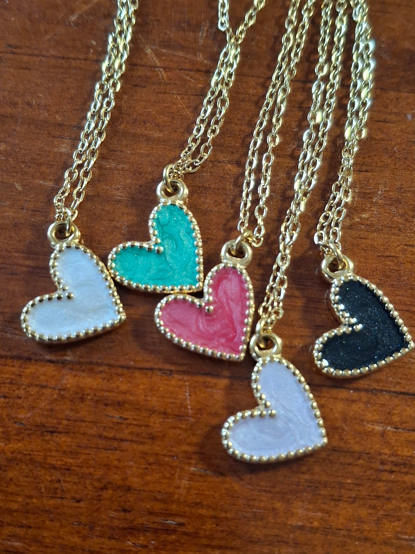 Collier chaîne dorée acier inoxydable stainless steel 316 ,coeur stainless steel 316 et email