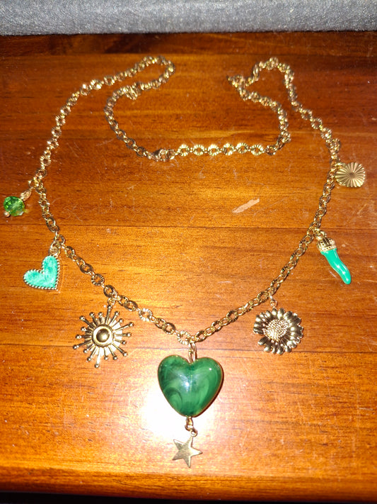 Collier chaîne dorée acier inoxydable stainless steel 316 et breloques handmade sur mesure