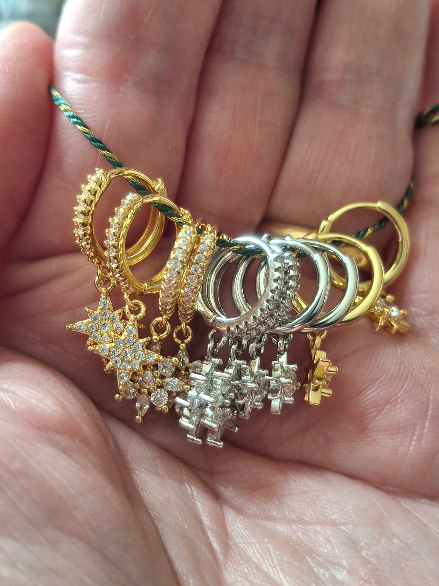 Stainless steel 316 single earrings with zirconium stones