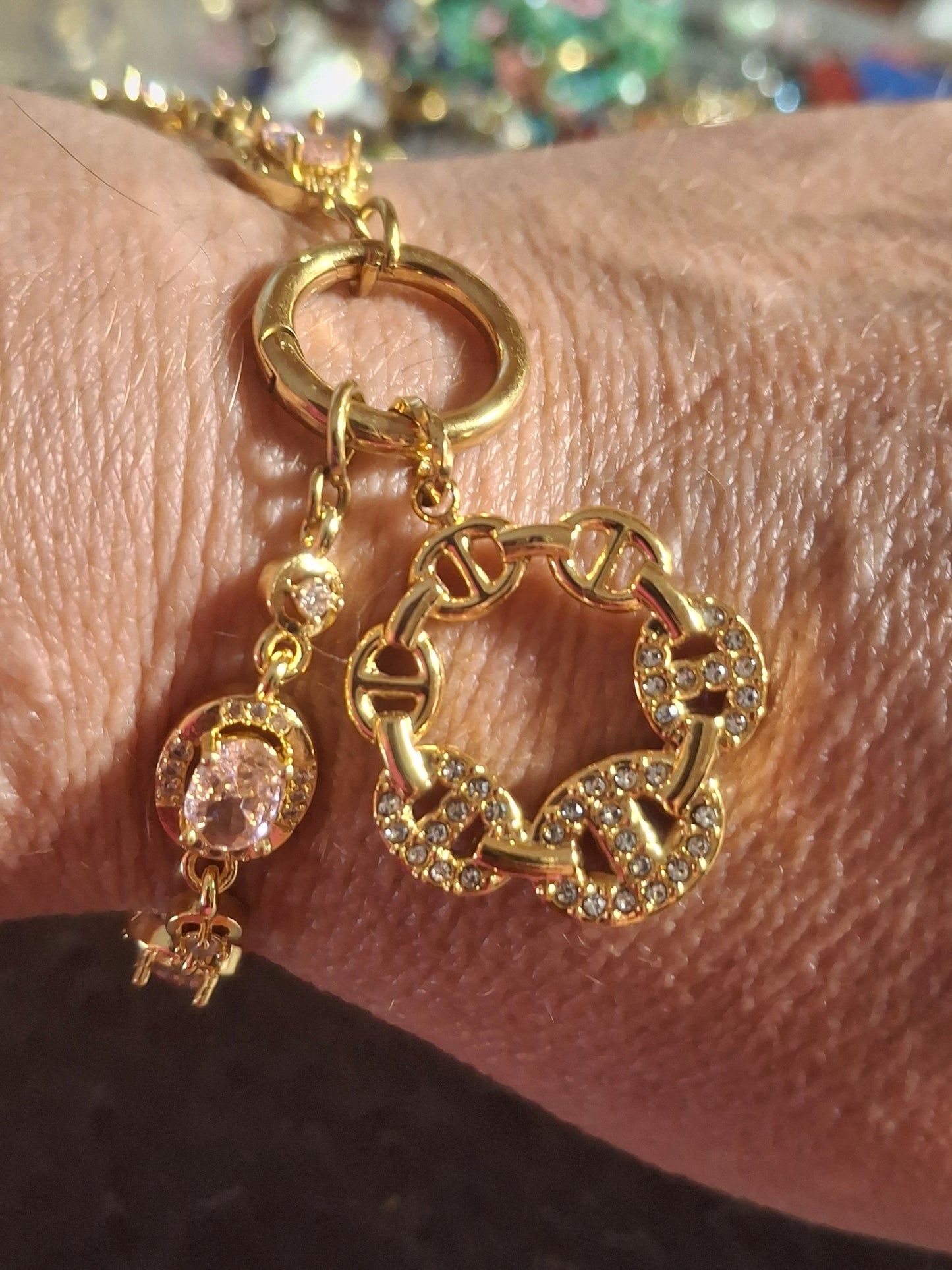 Armband Kette Edelstahl mit Kristall- und Zirkonia-Besatz Karabinerverschluss und polierter Edelstahl-Ankerkettenanhänger mit Zirkonia-Besatz handgefertigt