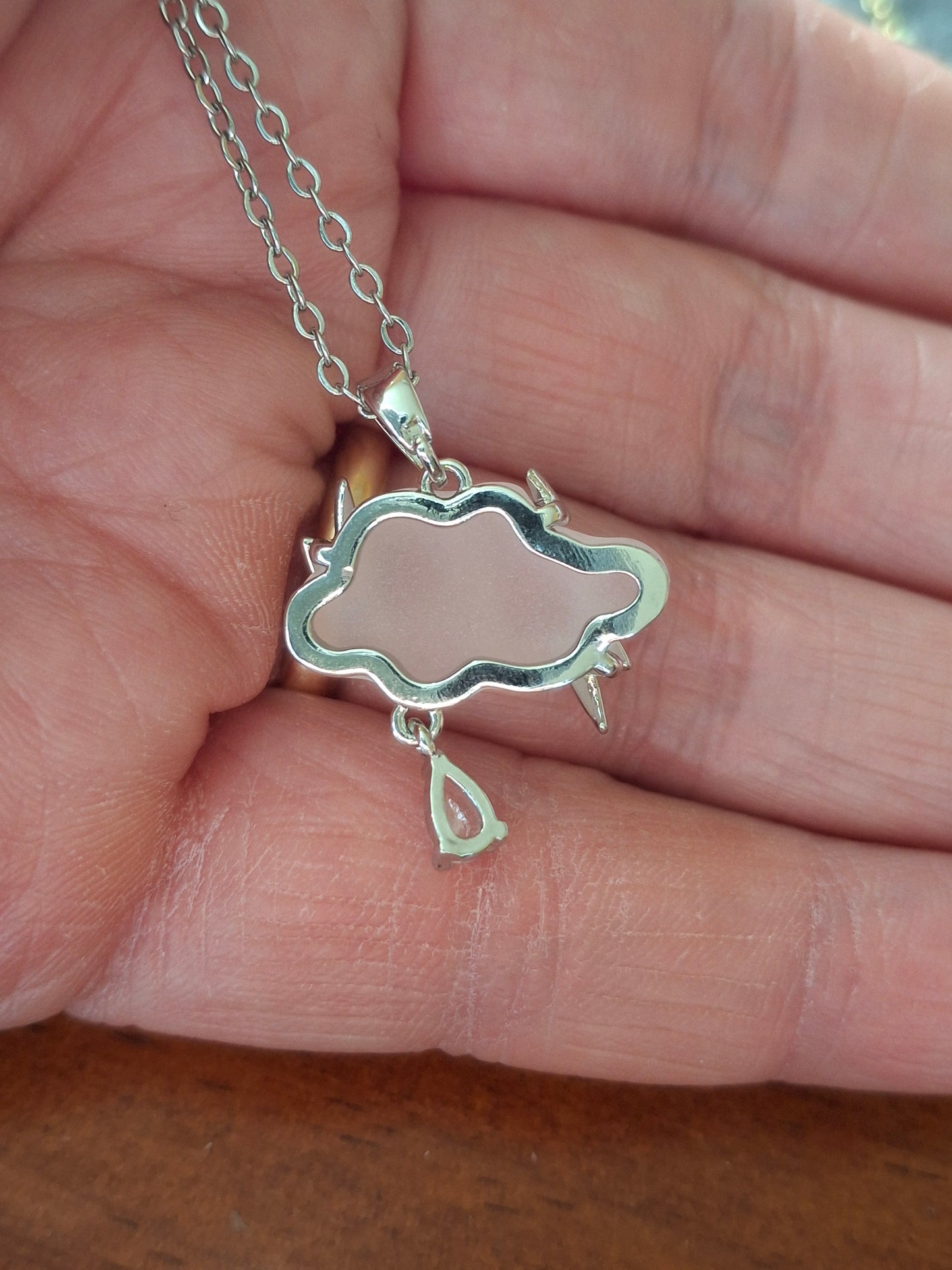 Collier chaîne acier inoxydable stainless steel 316 nuage resine serti stainless steel 316 pendentif zirconium réglable