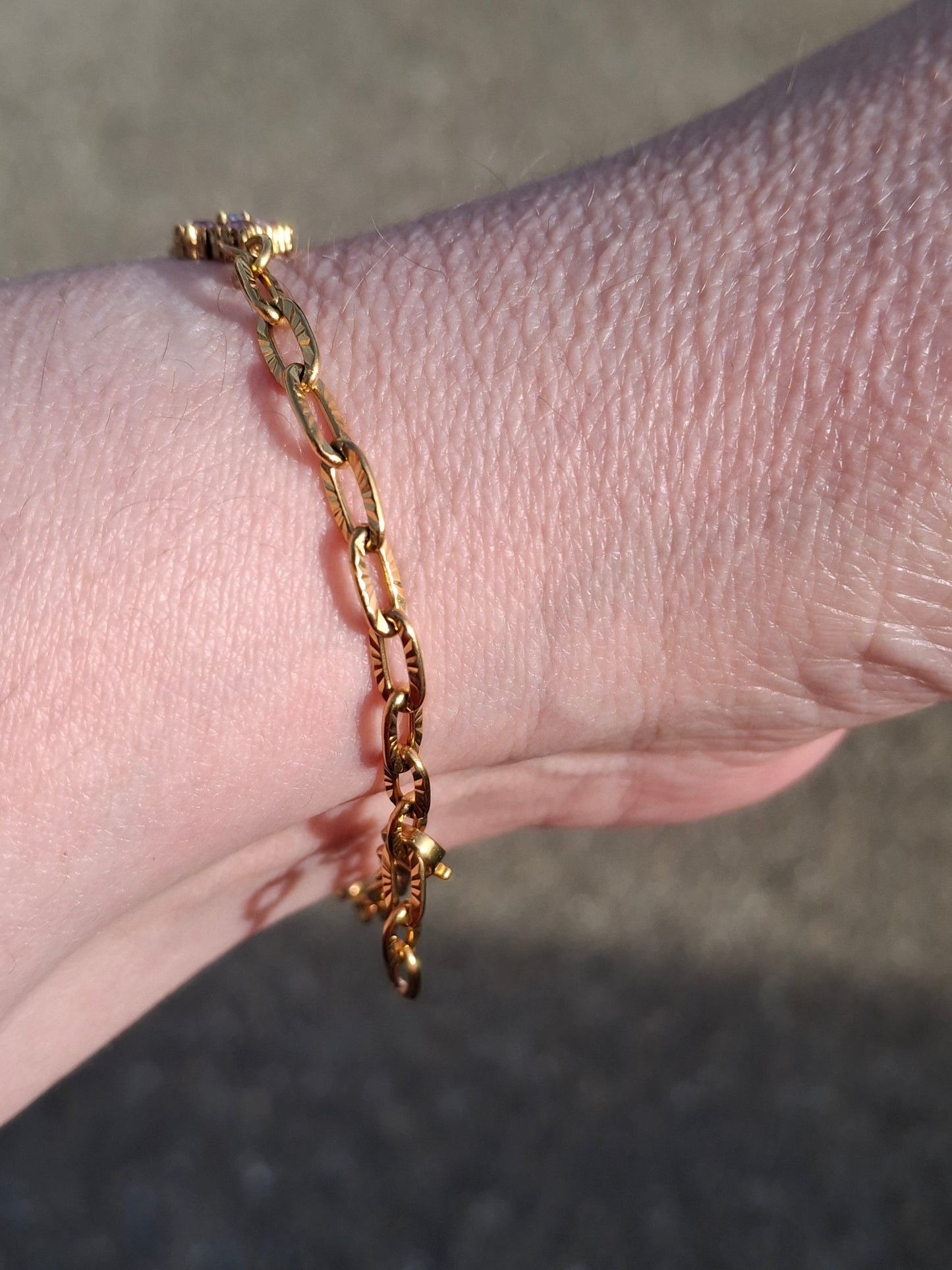 Armband Kette Edelstahl 316 Glieder mit geriffelter Panzerkette und blütenförmiger Kette mit rosafarbenem Kristallbesatz Edelstahl 316 handgefertigt verstellbar