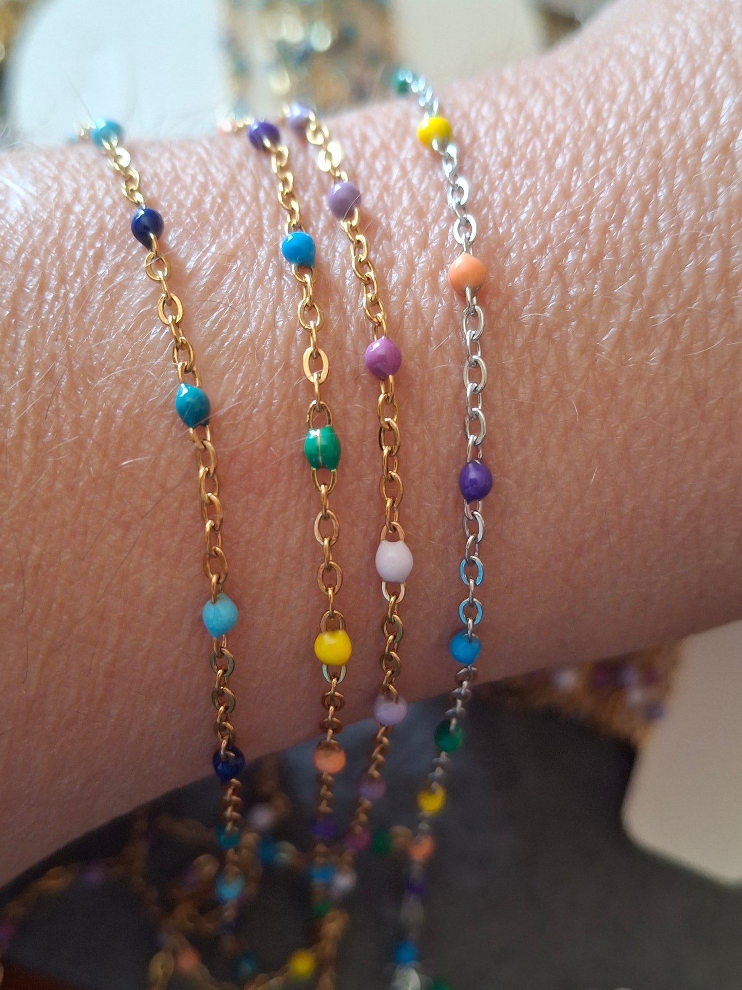 Bracelet chaîne acier inoxydable stainless steel 316 et perles en email coloré longueur sur mesure