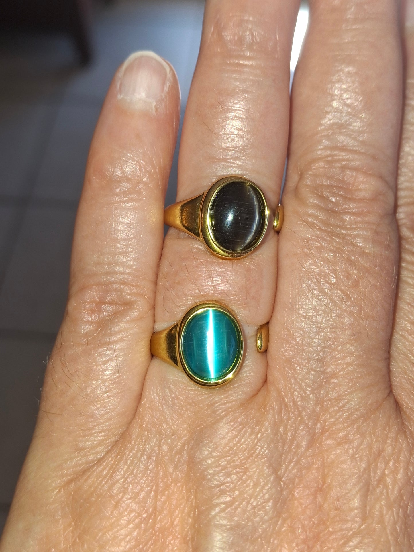 Sehr schöner Ring aus Edelstahl 316, verstellbar