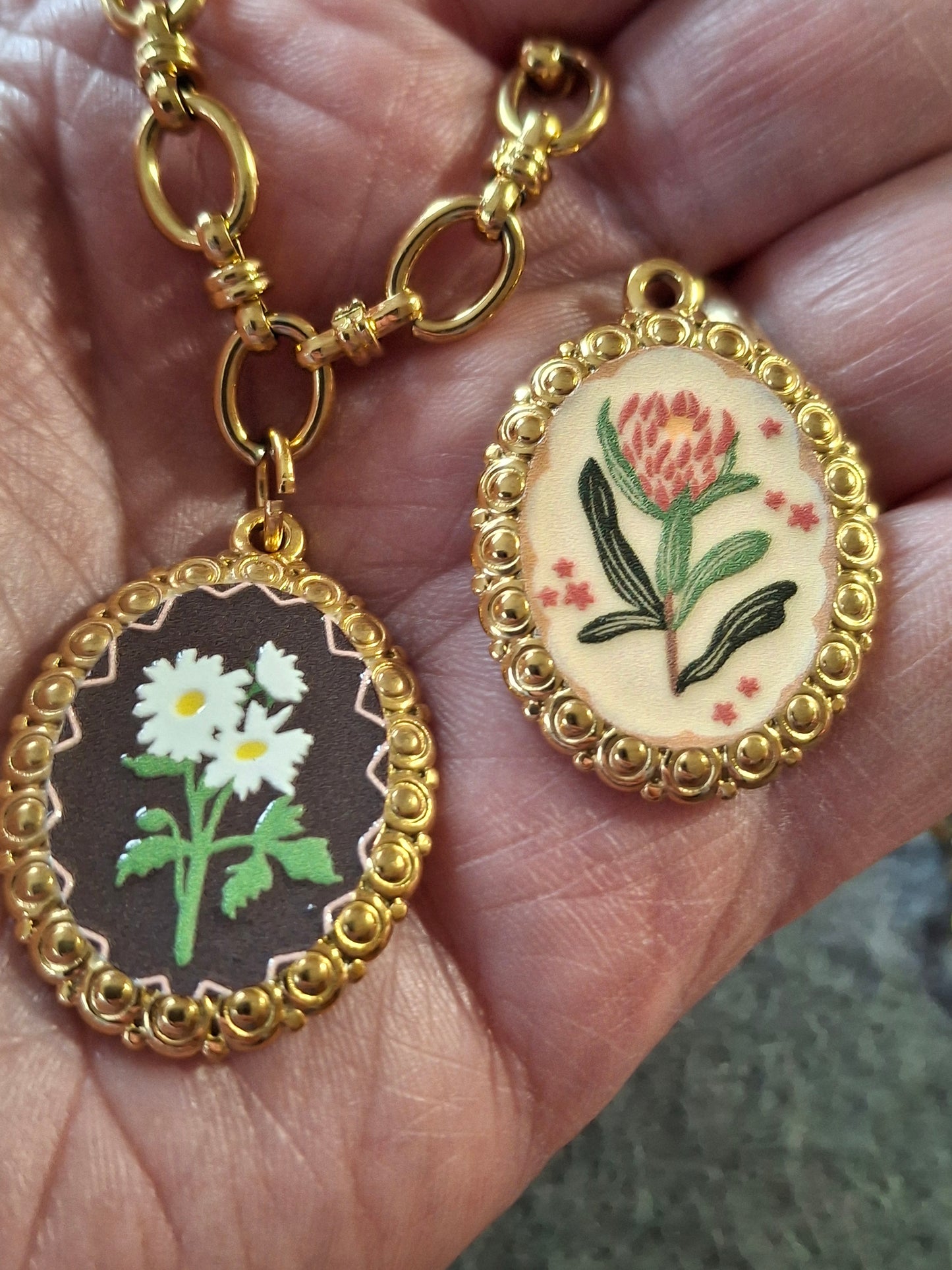 Bracelet maille gourmette acier inoxydable stainless steel 316 et grand pendentif stainless steel 316 style rétro sur mesure