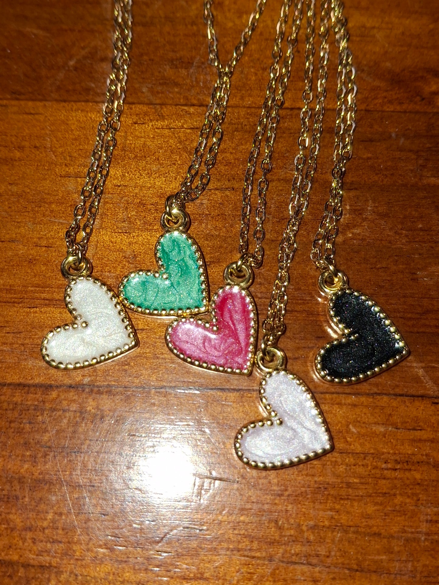 Collier chaîne dorée acier inoxydable stainless steel 316 ,coeur stainless steel 316 et email