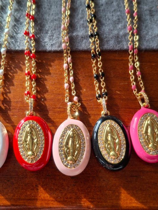 Collier chaîne acier inoxydable stainless steel grande médaille madone en email coloré