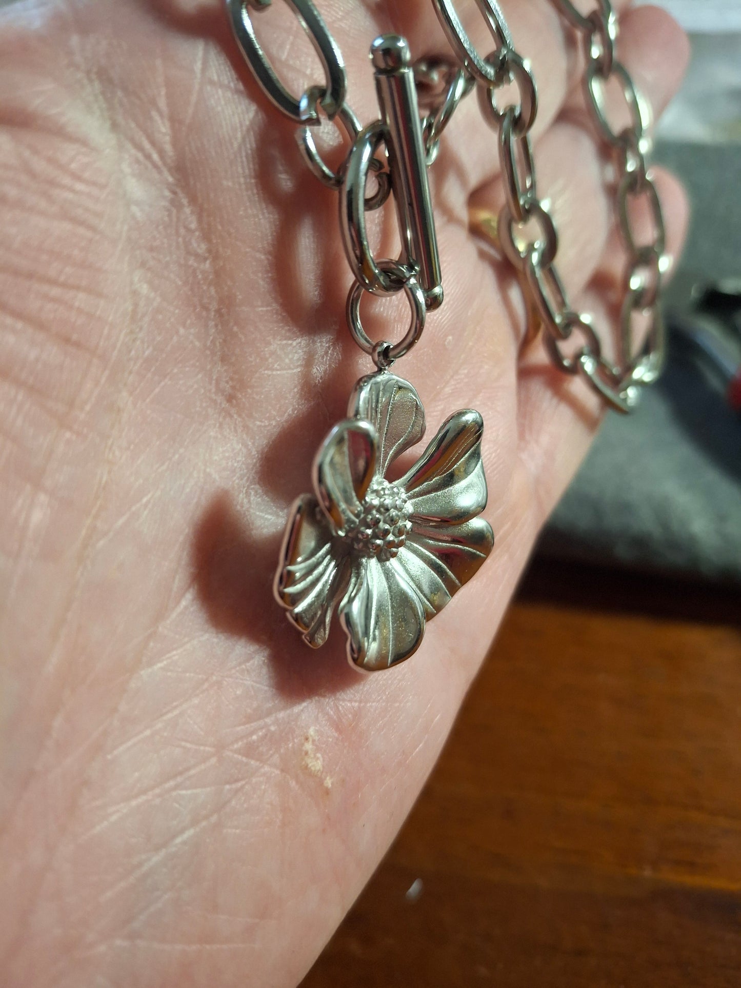 Collier chaîne acier inoxydable stainless steel 316 rhodié maille gourmette pendentif fermoir toggle