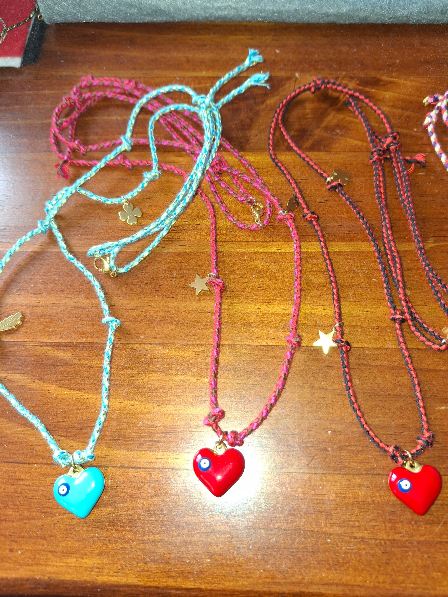 Collier cordon tressé réglable ajustable handmade talisman gri gri