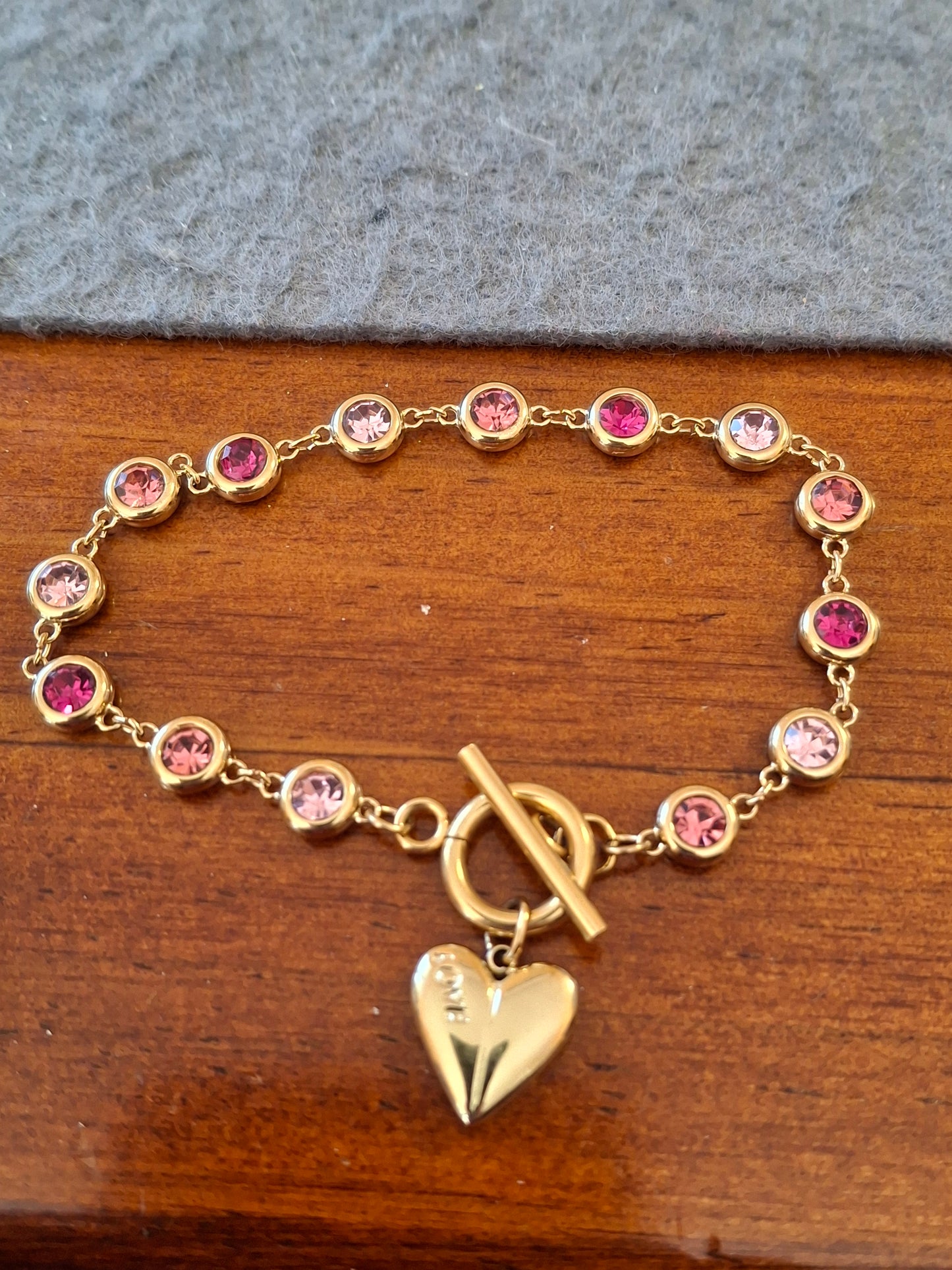 Armband, sehr schöne goldfarbene Kette, Edelstahl 316, mit Kristall besetzt, Knebelverschluss, Herzanhänger, Edelstahl 316