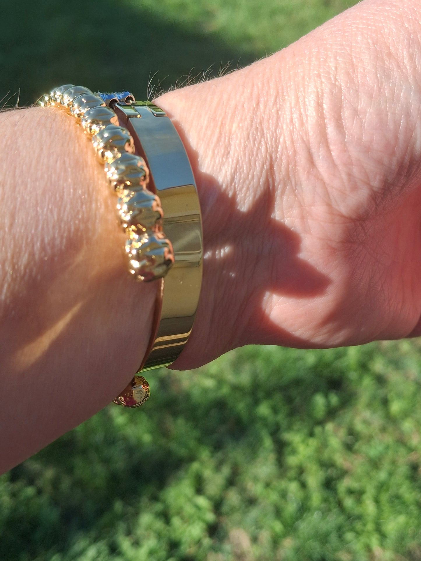 Schönes, steifes Armband aus hochwertigem Edelstahl 316.