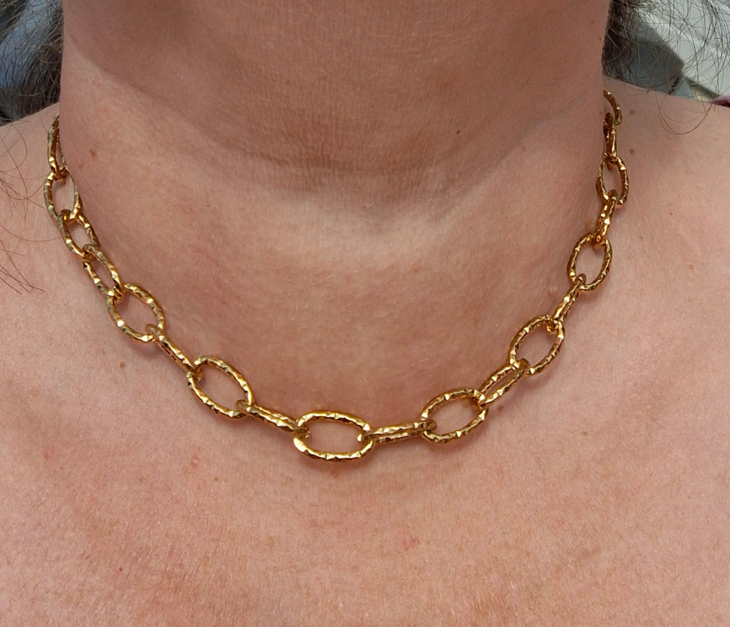 Collier choker chaîne dorée acier inoxydable stainless steel 316 de très belle qualité