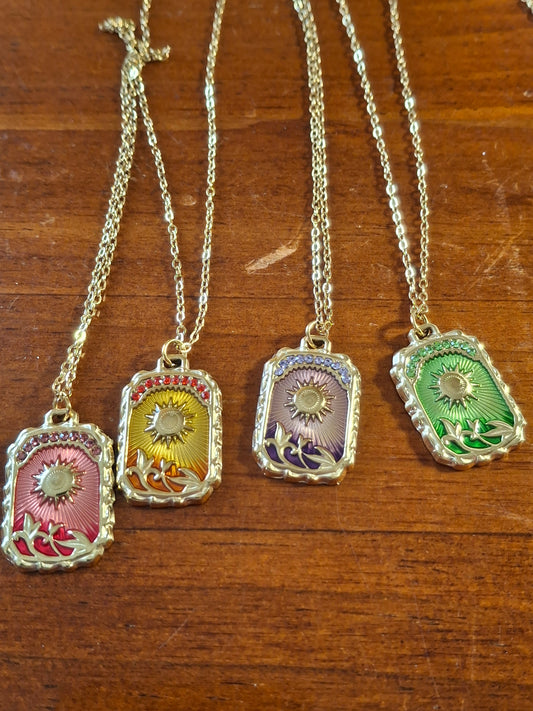 Necklace, gold chain, stainless steel, stainless steel pendant.