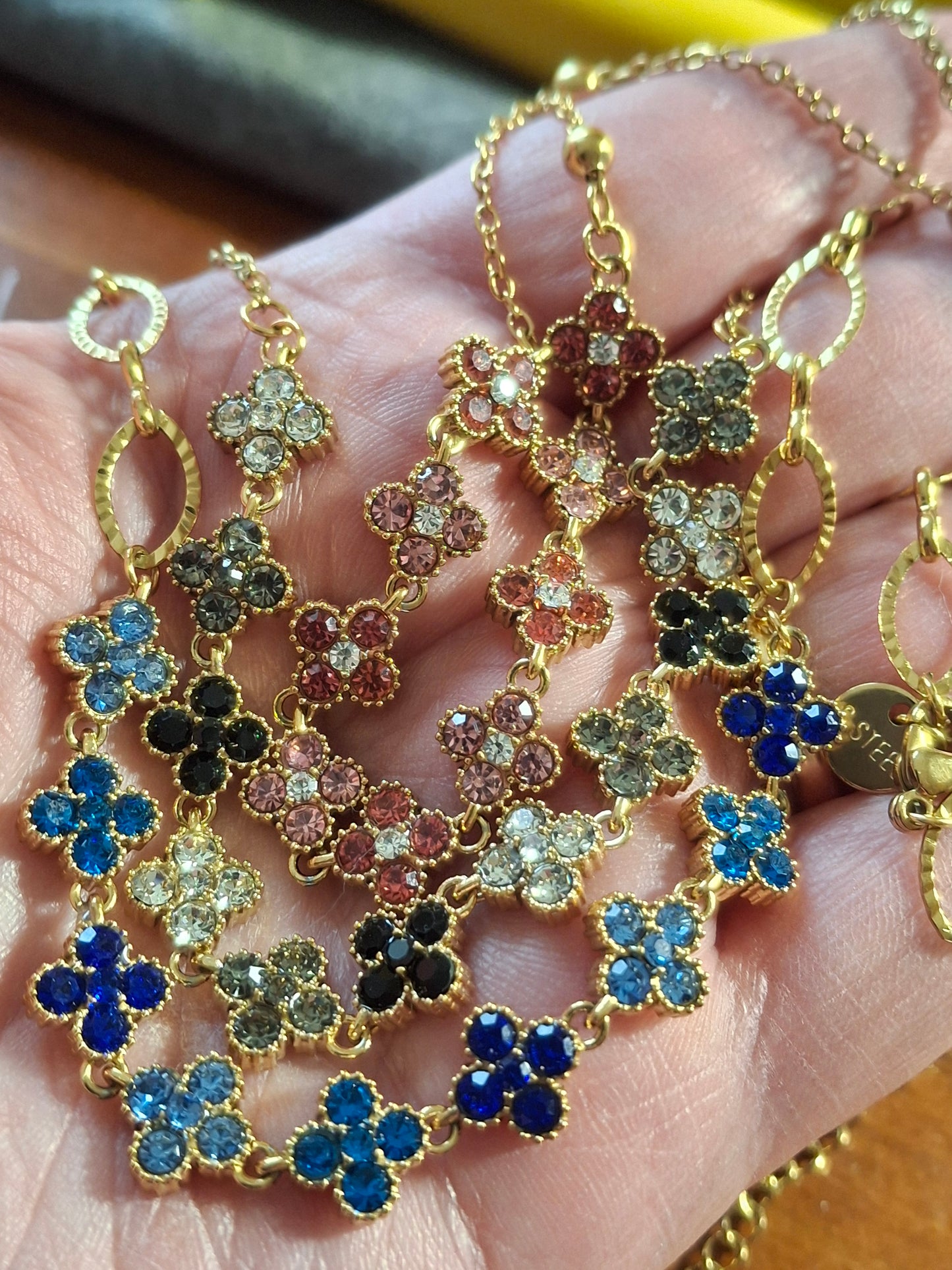 Halskette, goldfarben, Edelstahl 316 und Edelstahlkette 316 mit Kristallen besetzt