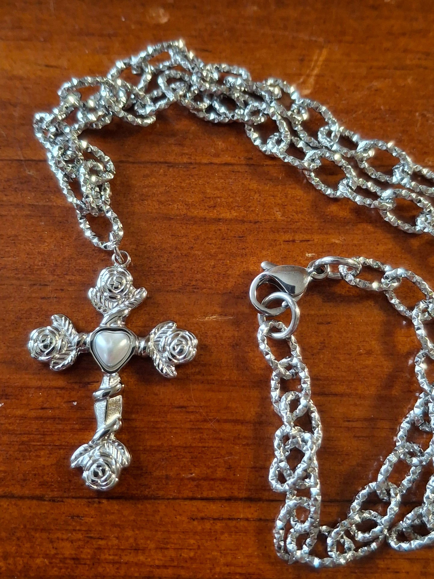 Sehr hochwertige Halskette aus Edelstahl 316.