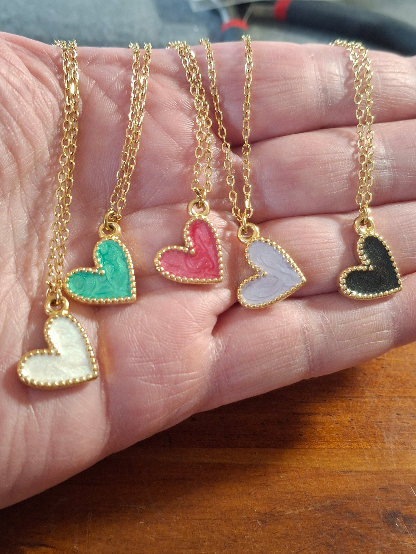 Collier chaîne dorée acier inoxydable stainless steel 316 ,coeur stainless steel 316 et email