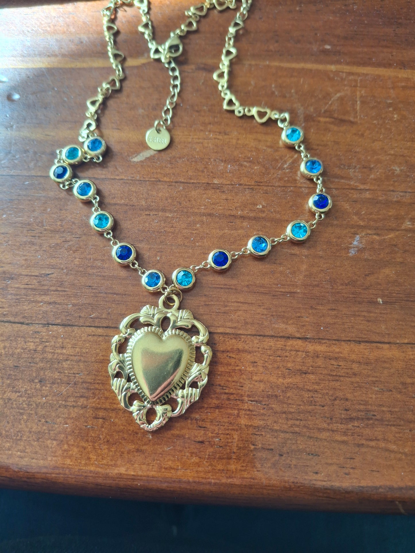 Collier chaîne coeur stainless steel 316 et chaîne stainless steel 316 cristal bleu pendentif coeur stainless steel 316 handmade