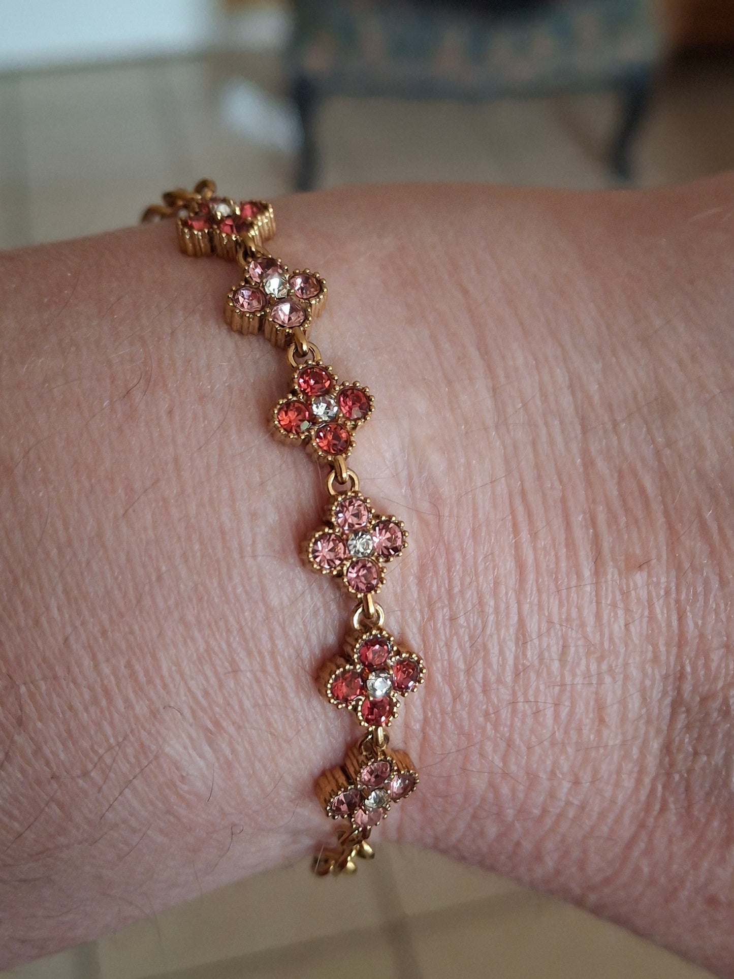 Armband Kette Edelstahl 316 Glieder mit geriffelter Panzerkette und blütenförmiger Kette mit rosafarbenem Kristallbesatz Edelstahl 316 handgefertigt verstellbar