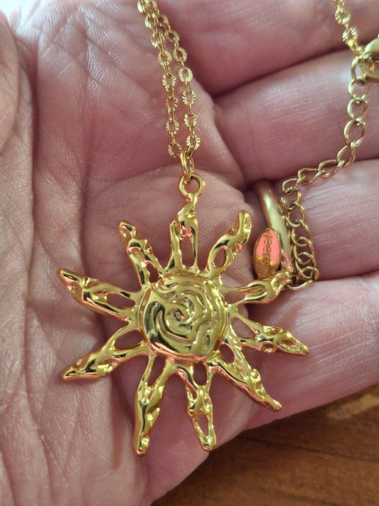 Sautoir chaîne acier inoxydable stainless steel 316 pendentif soleil stainless steel 316