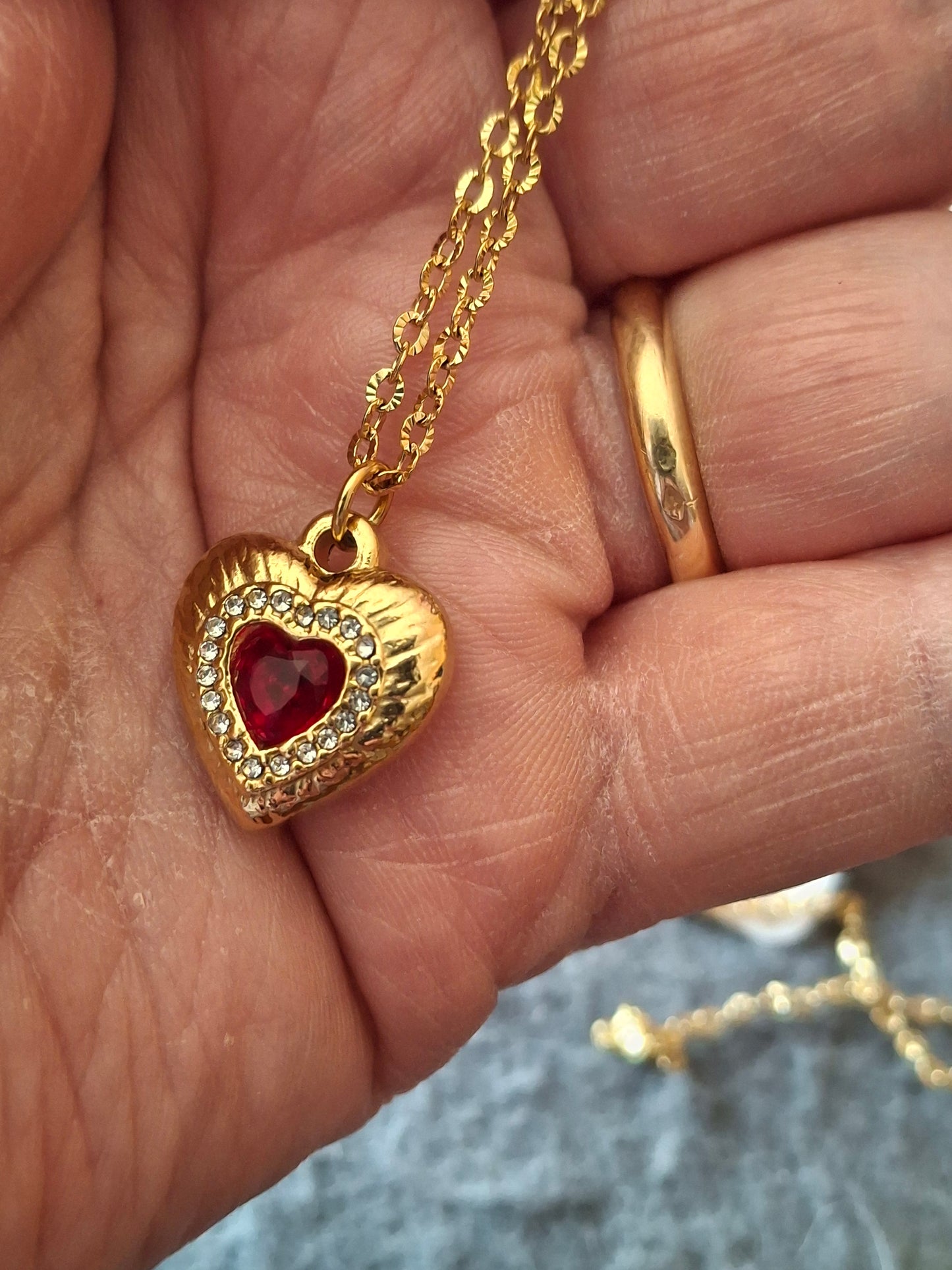 Halskette goldfarbene Edelstahlkette 316, Herzanhänger Edelstahl 316 mit Zirkonia