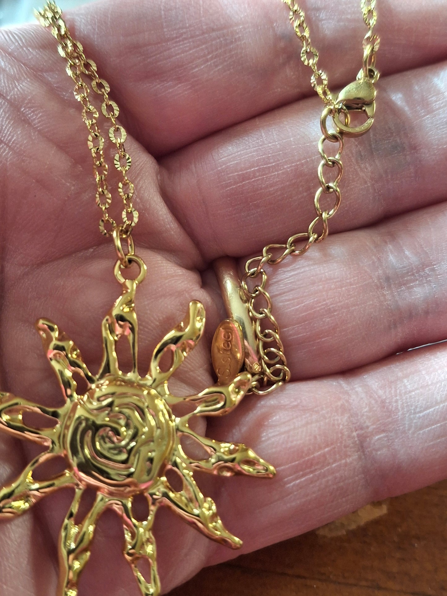 Sautoir chaîne acier inoxydable stainless steel 316 pendentif soleil stainless steel 316