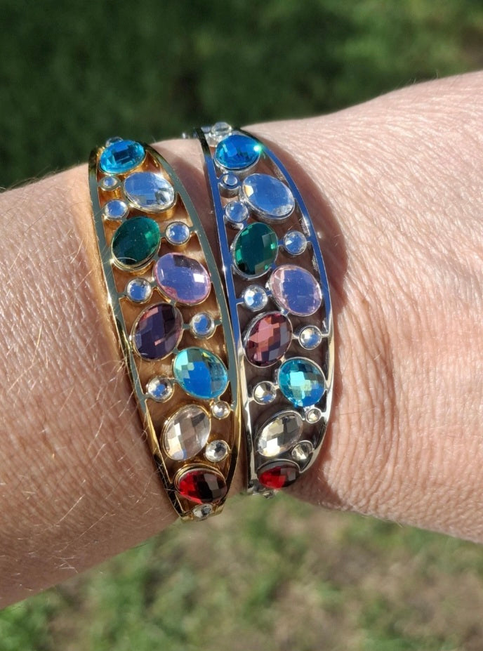 Manschettenarmband aus Edelstahl 316 mit Kristallbesatz