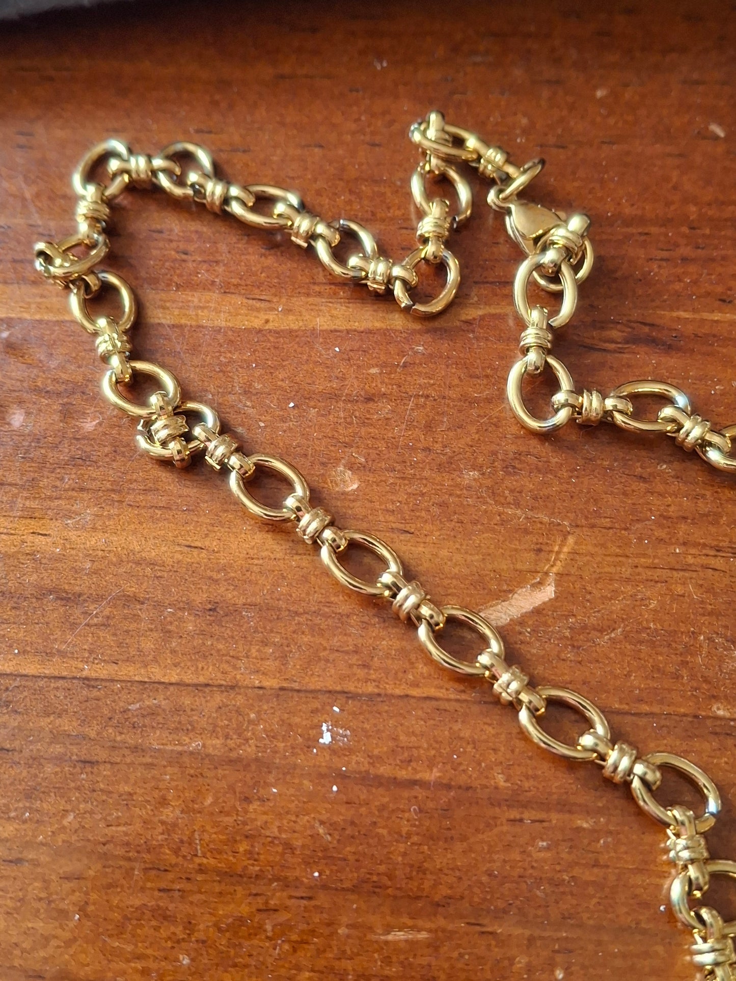Halskette vergoldet Gliederkette aus hochwertigem Edelstahl 316, großer polierter Sonnenanhänger aus Edelstahl 316, mit Zirkonia besetzt