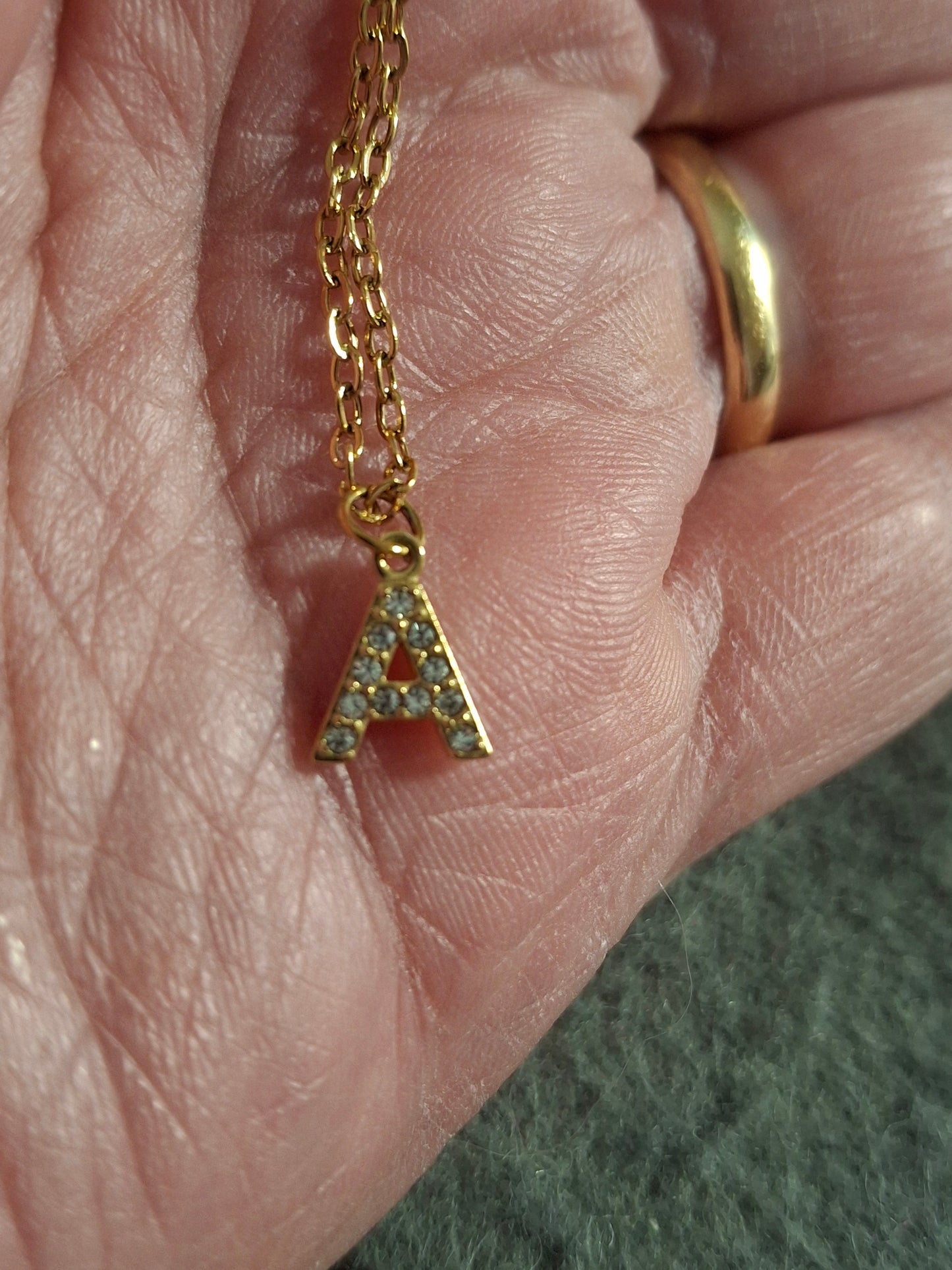 Halskette vergoldet Edelstahl oder Perlenkette Edelstahl Buchstabe Edelstahl 316 mit Zirkonia-Stein