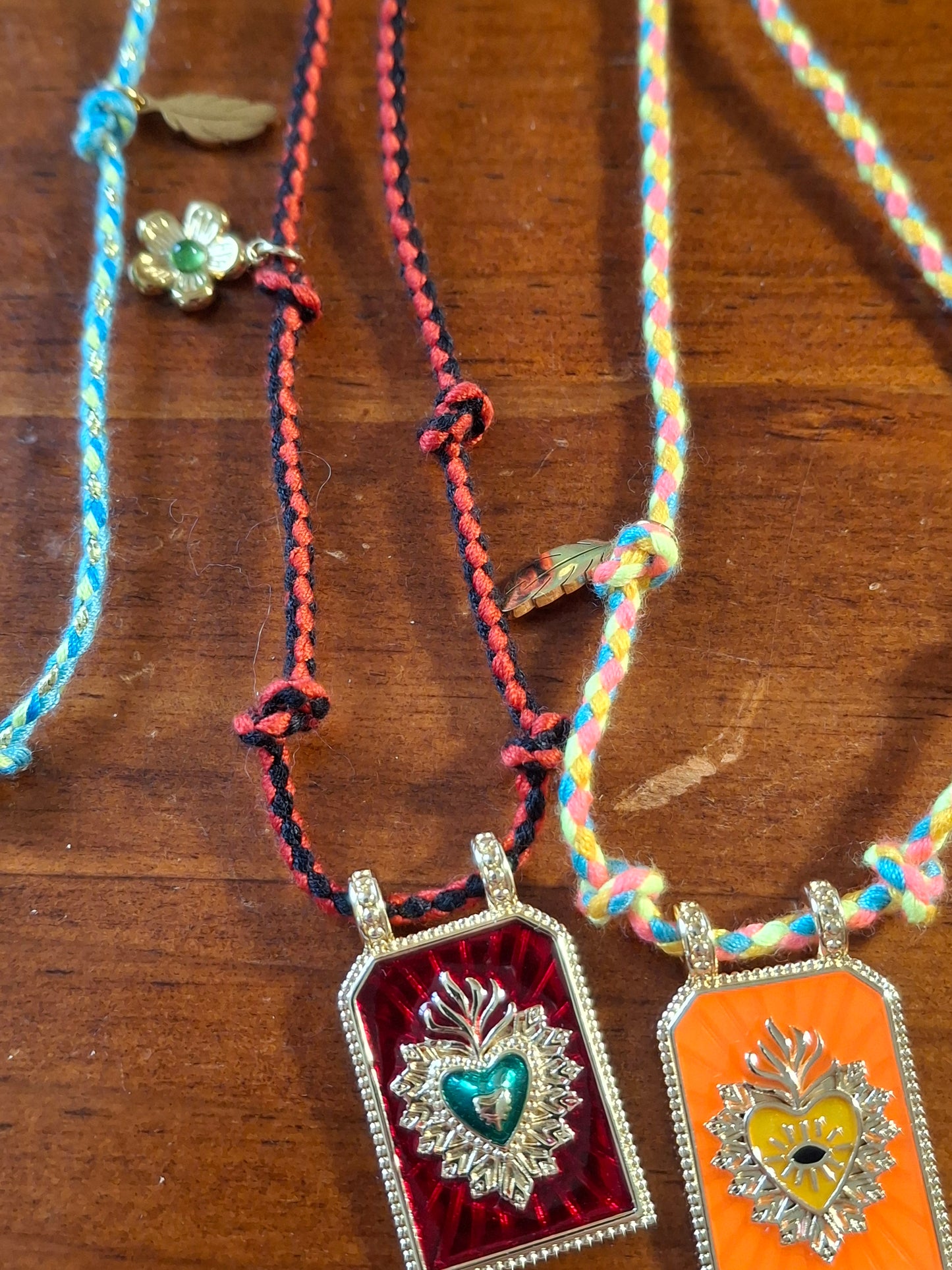 Collier cordon tressé talisman réglable ajustable handmade