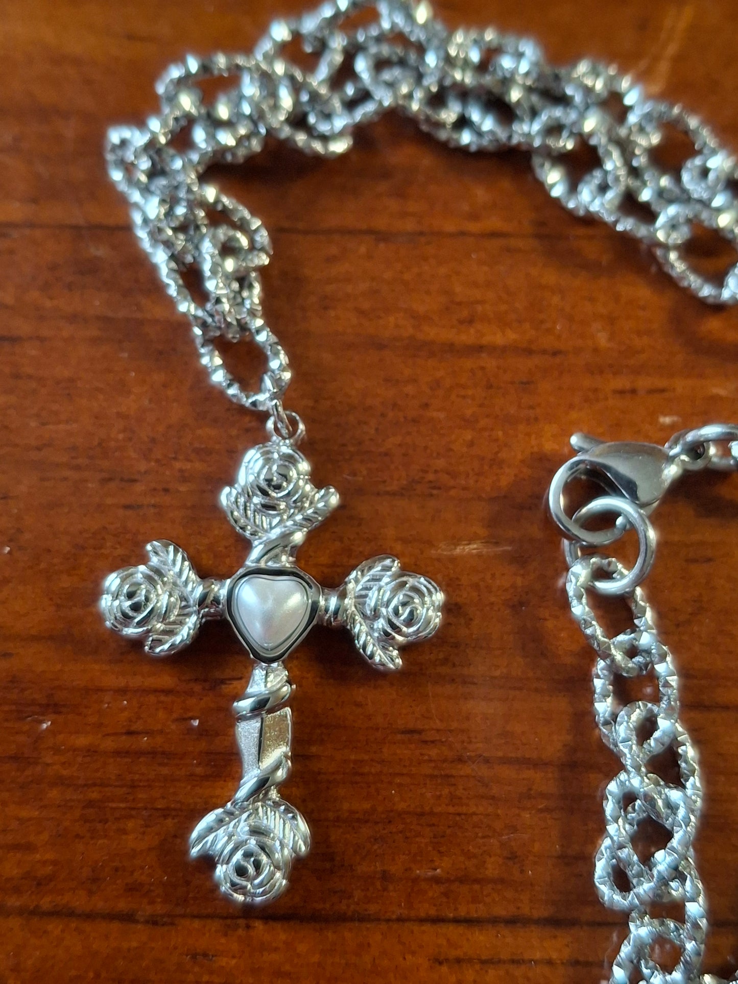 Sehr hochwertige Halskette aus Edelstahl 316.