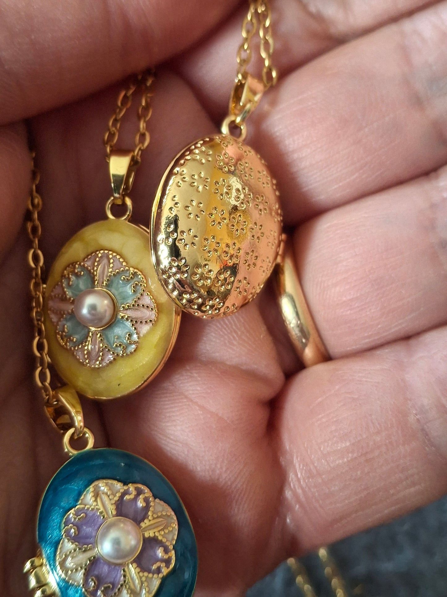 Collier chaîne dorée acier inoxydable stainless steel 316 pendentif porte photo en laiton doré à l'or fin 18K