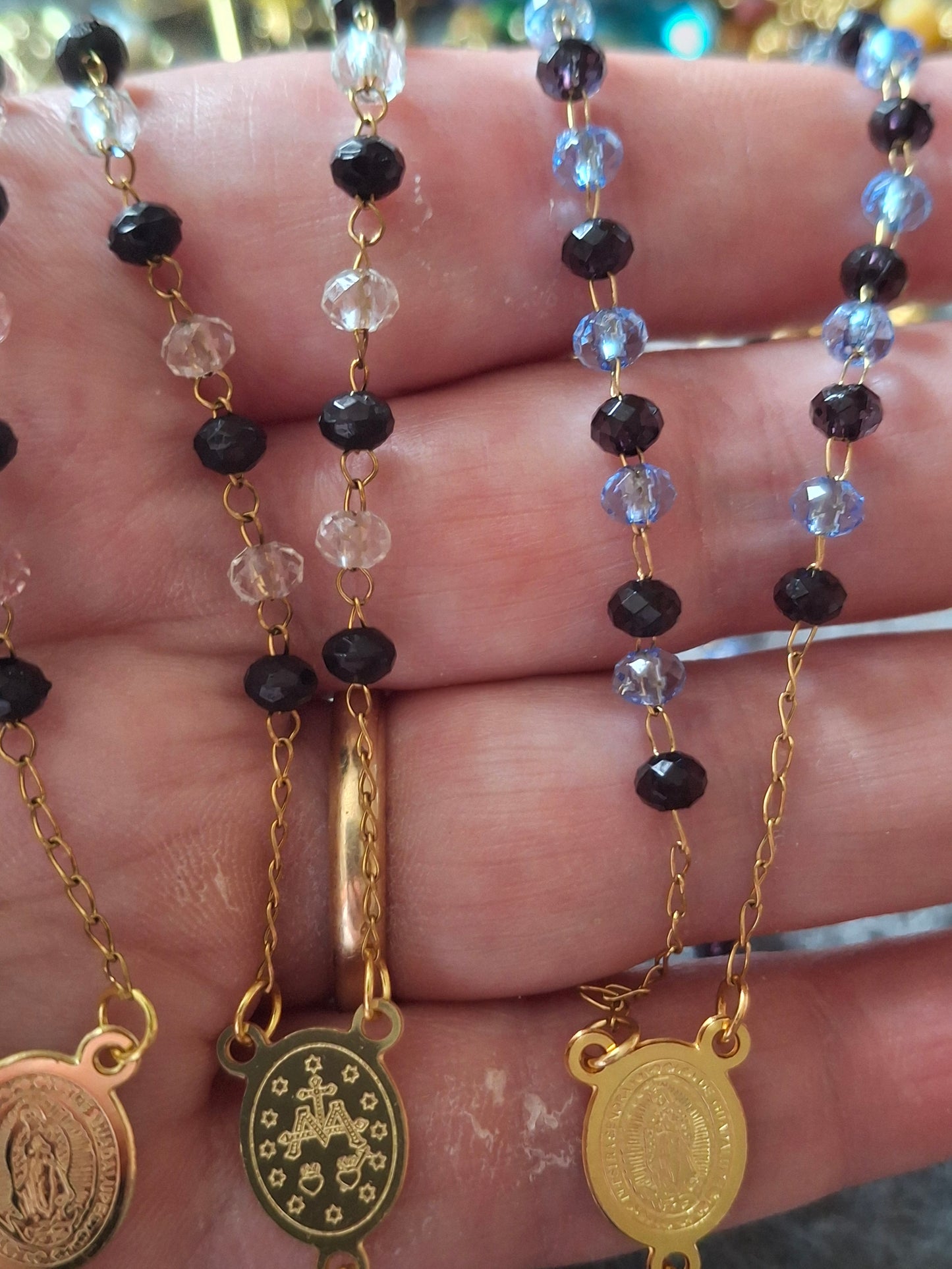 Collier chapelet, Collier lasso en acier inoxydable stainless steel 316 et perles en cristal madone et croix