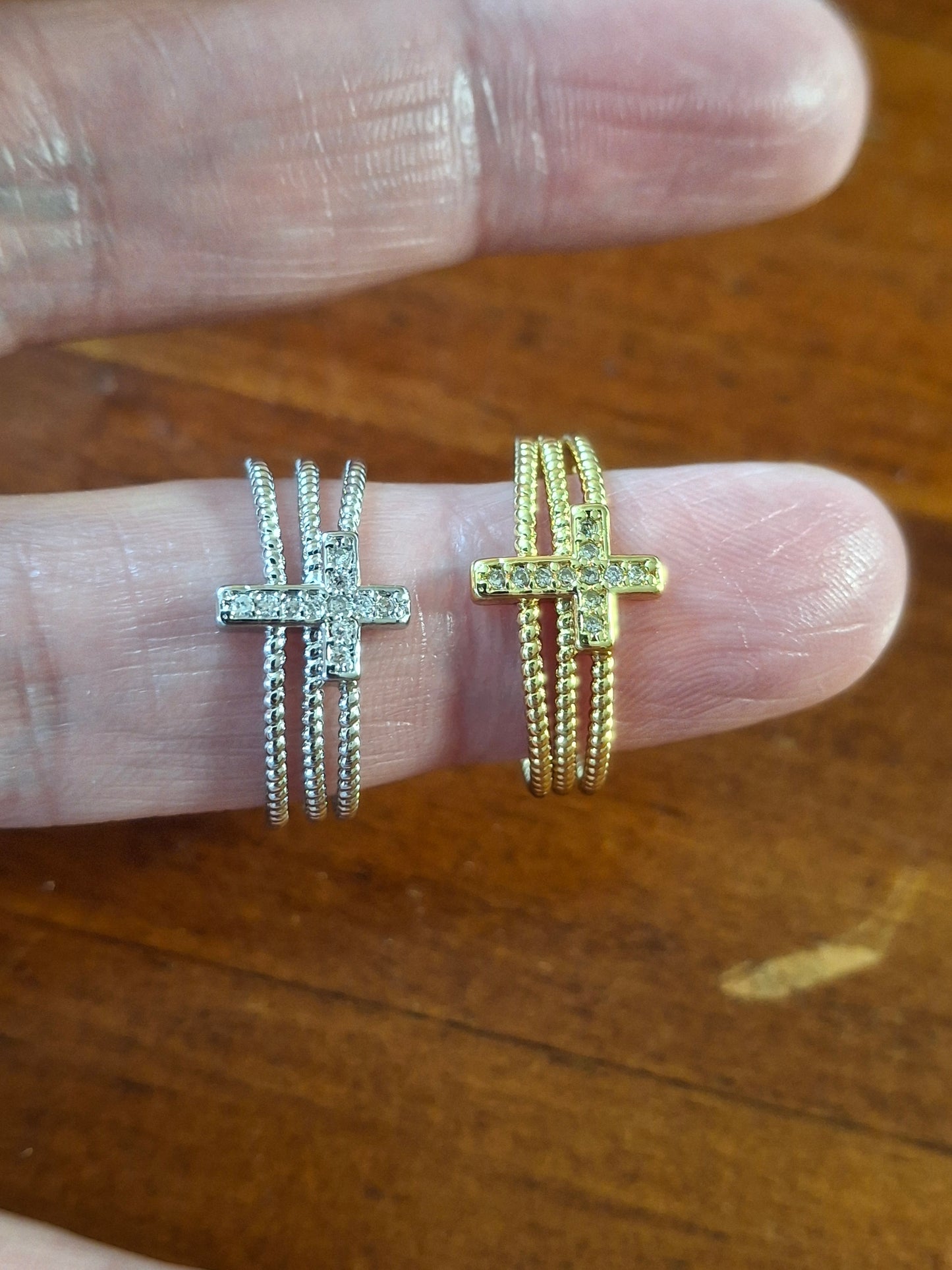 Bague acier inoxydable stainless steel 316 croix sertie zircon réglable ajustable or ou argent