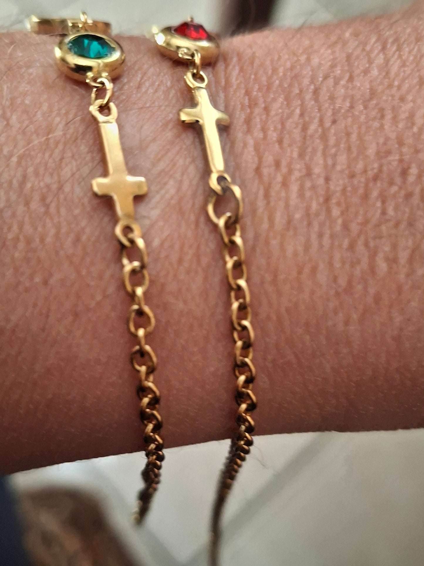 Bracelet chaîne acier inoxydable stainless steel 316 uniquement connecteur cristal, croix, madone stainless steel 316 handmade, sur mesure