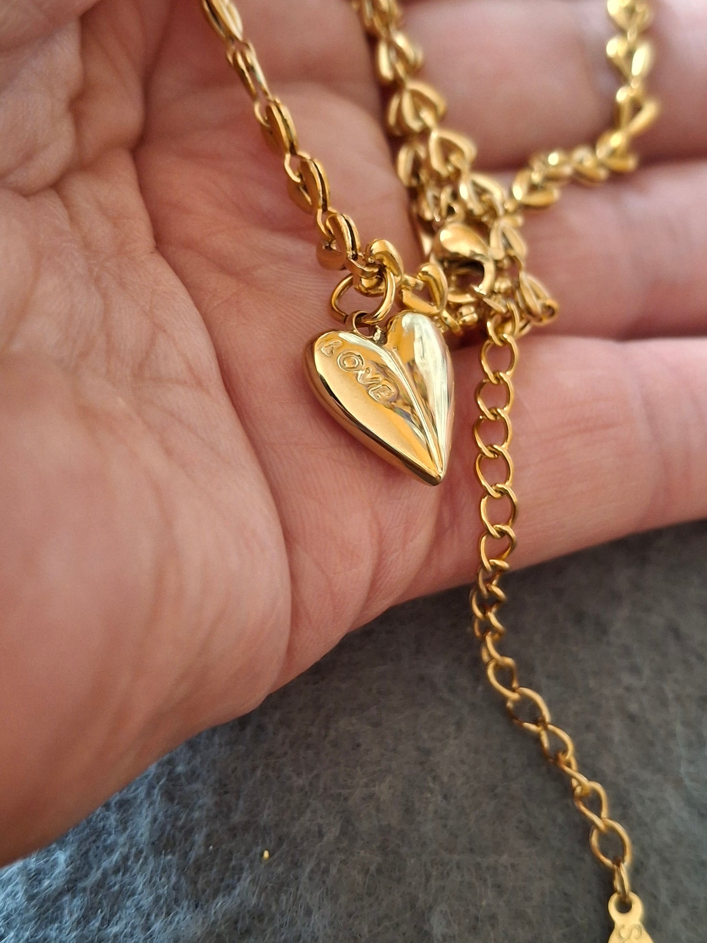 Collier chaîne dorée acier inoxydable stainless steel 316 motif cœur, pendentif coeur stainless steel 316 poli