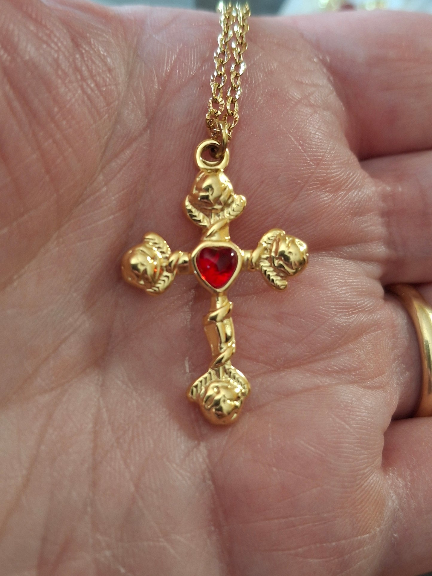 Collier chaîne dorée acier inoxydable stainless steel 316 ,croix rétro stainless steel 316  poli de qualité supérieure