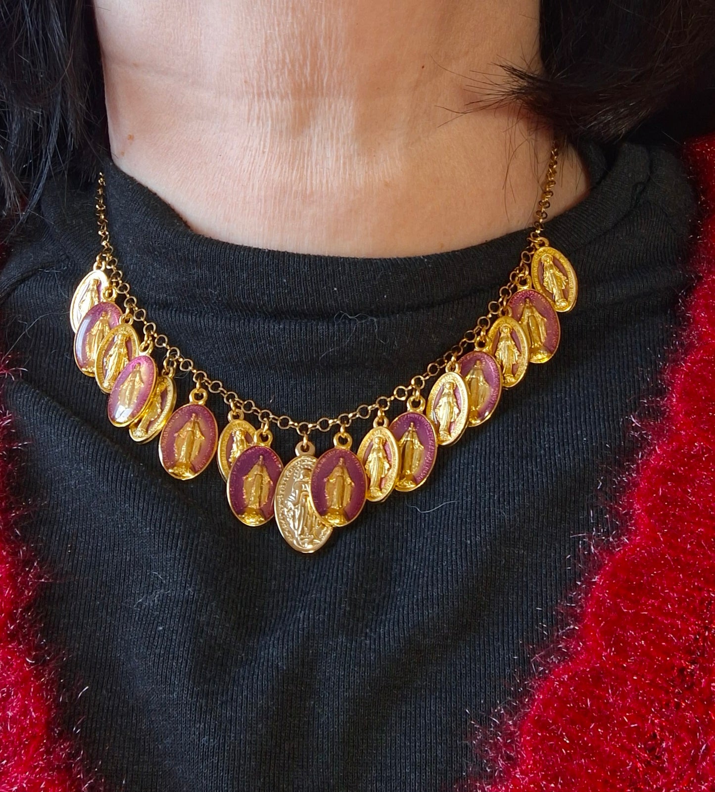 Collier chaîne rolo acier inoxydable stainless steel plaqué or 18K breloques madone handmade réglable