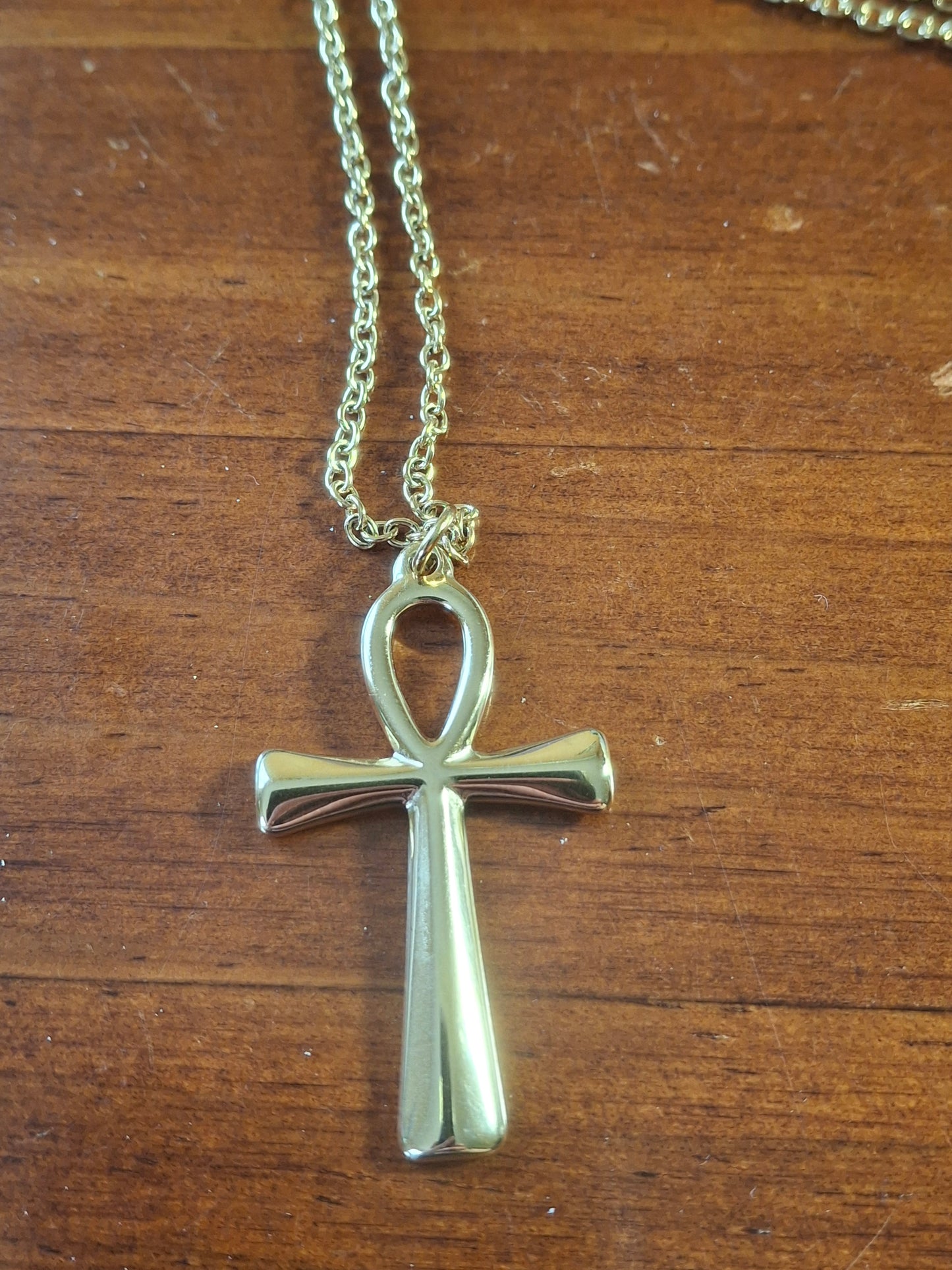 Collier chaîne dorée acier inoxydable stainless steel 316  croix ANKH stainless steel 316