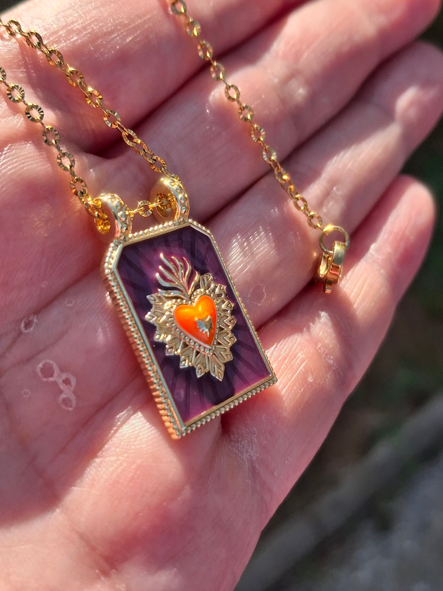 Collier chaîne dorée acier inoxydable stainless steel 316, carte de tarot, talisman, œil de Turquie